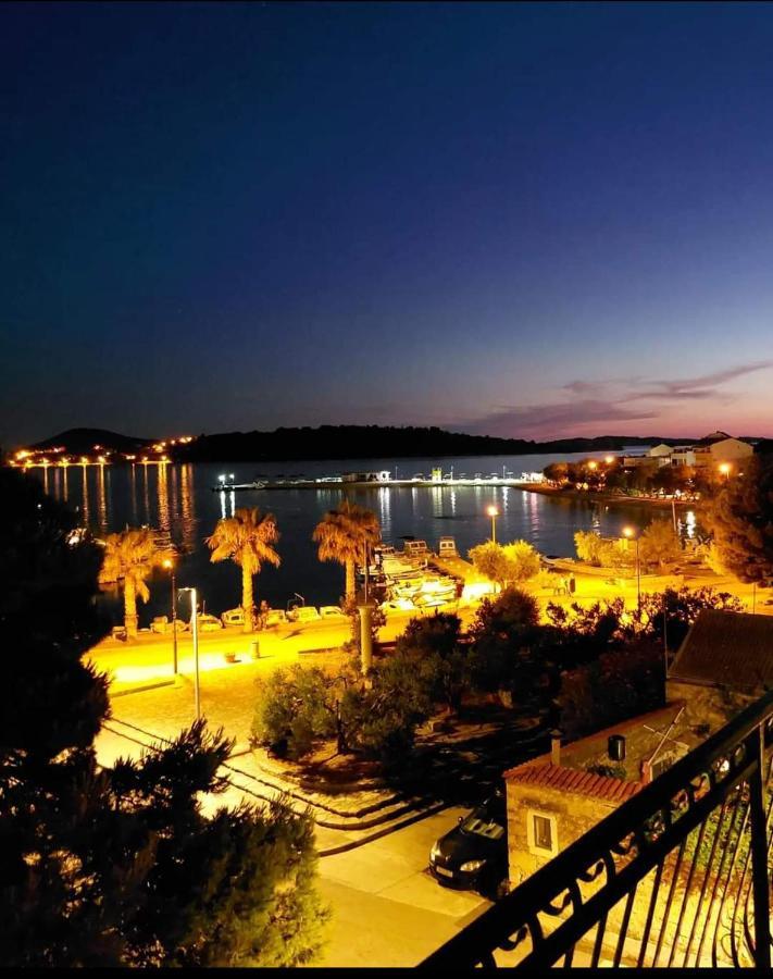 Apartments Lorio Водице Екстер'єр фото