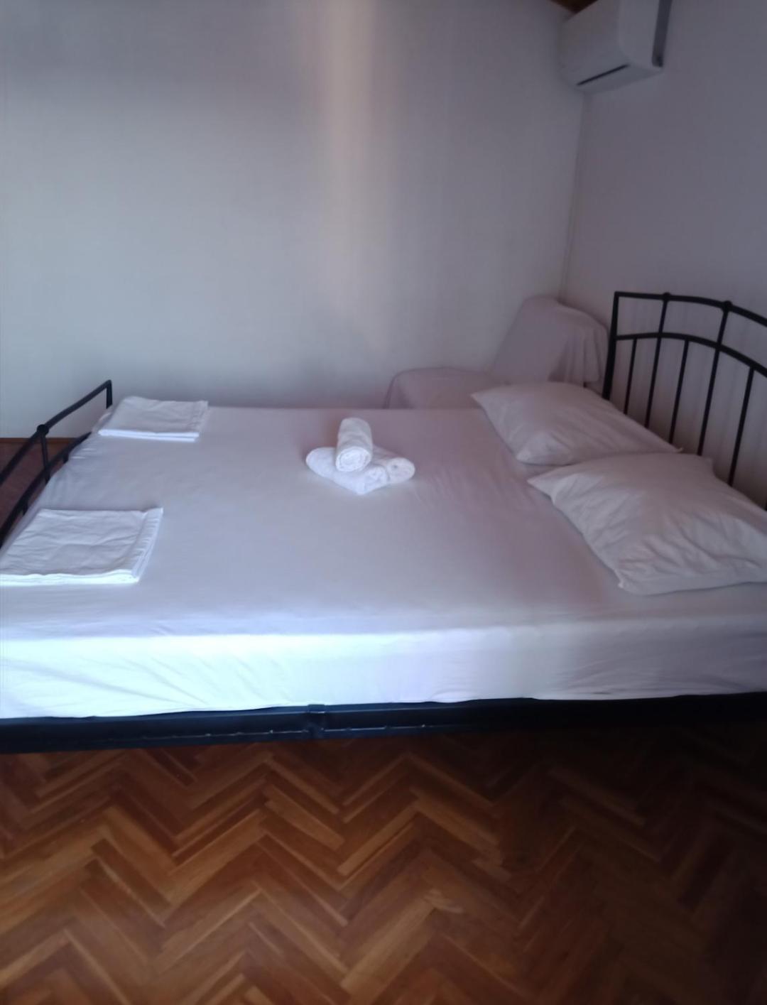 Apartments Lorio Водице Екстер'єр фото