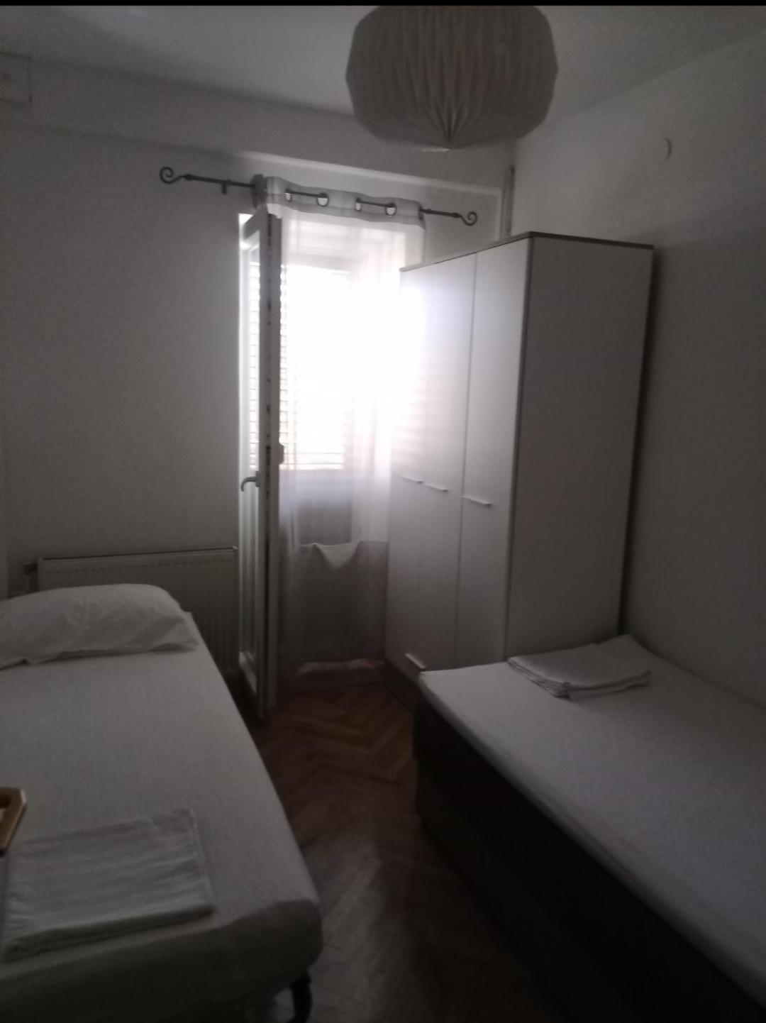 Apartments Lorio Водице Екстер'єр фото